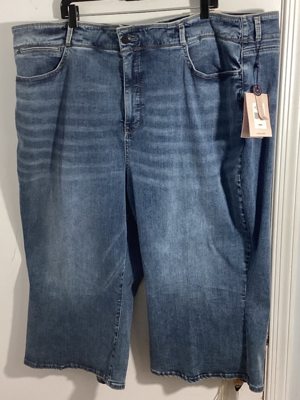 NWT NYDJ LIFT TUCK TECHNOLOGY WIDE LEG COOL EMBRACE CROP JEAN PANTS 28W